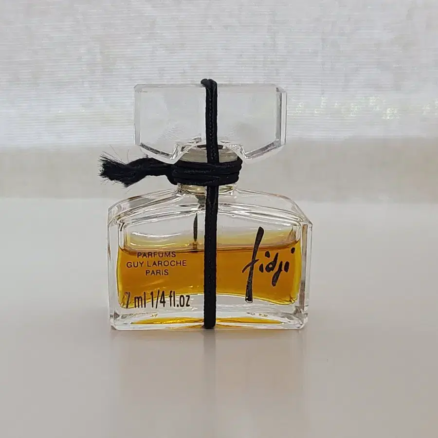 기라로쉬 피지 PARFUM 향수 미니어처