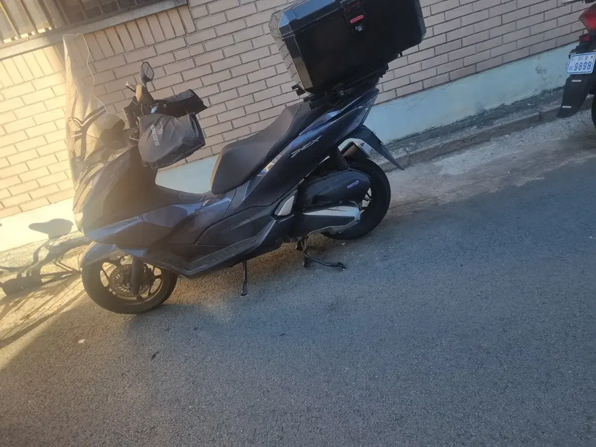 Pcx125 팝니다 분할결제