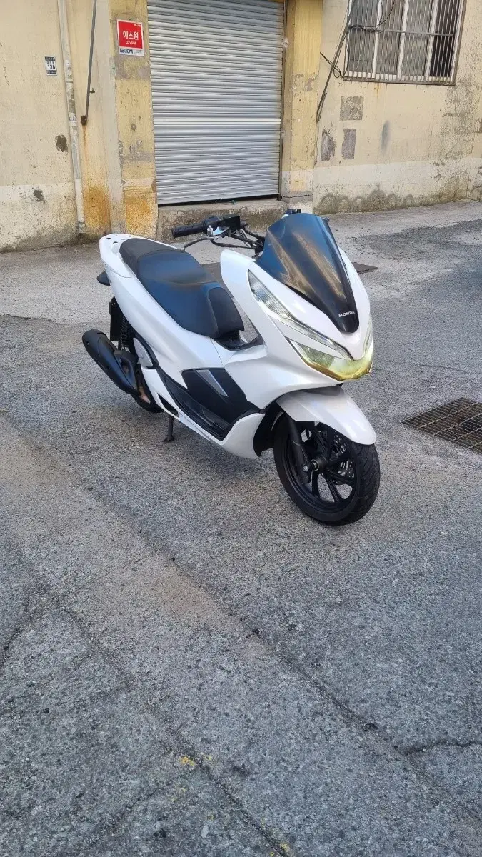 혼다 pcx125. 19년식팝니다