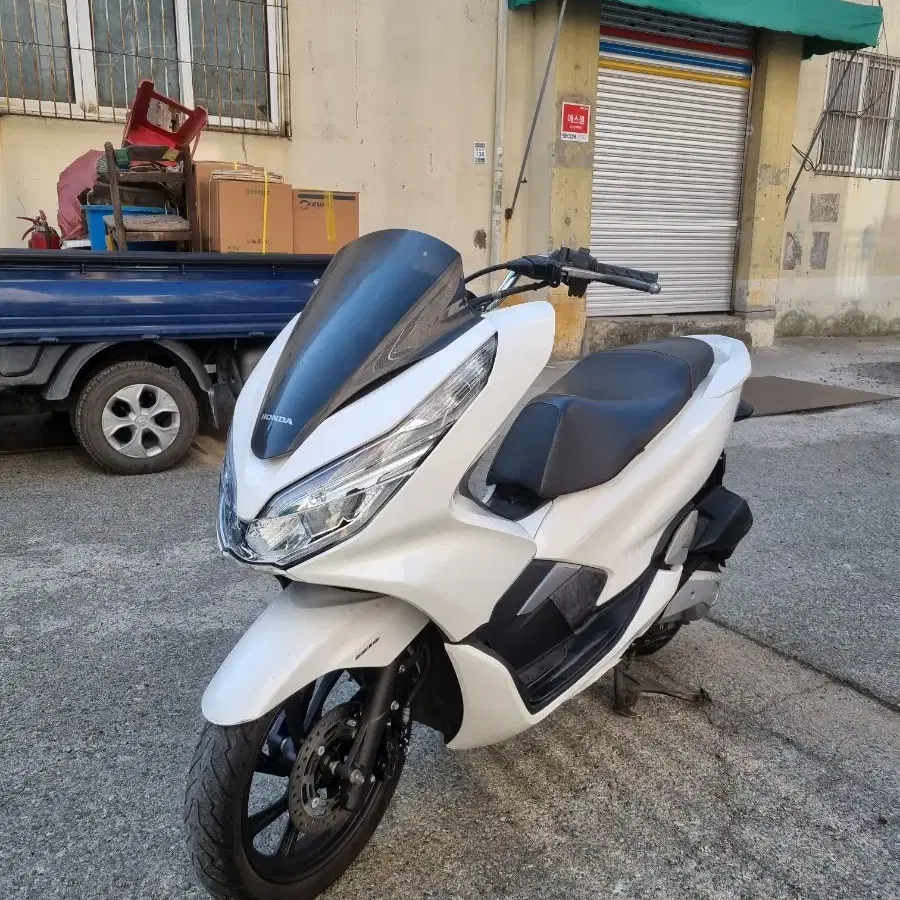 혼다 pcx125. 19년식팝니다