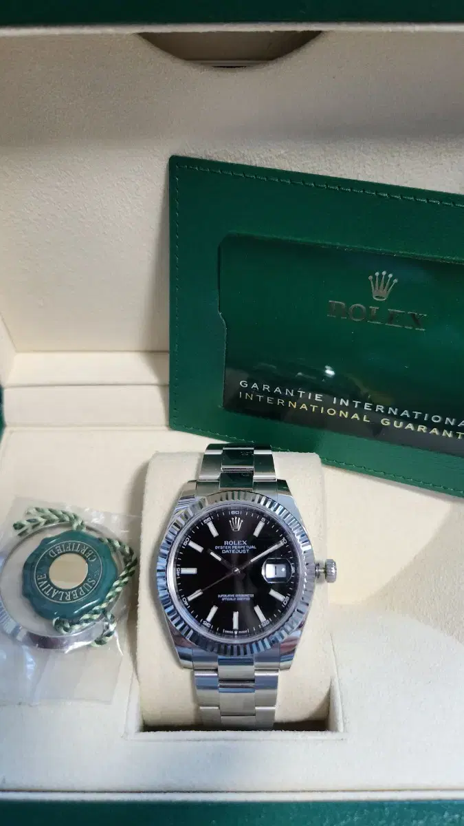 Rolex DEZIRIST 41 Black Dial Fluted Oyster 126300