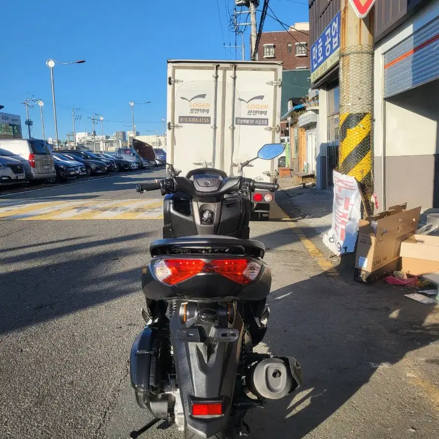 부산 21년 NMAX125 판매합니다.