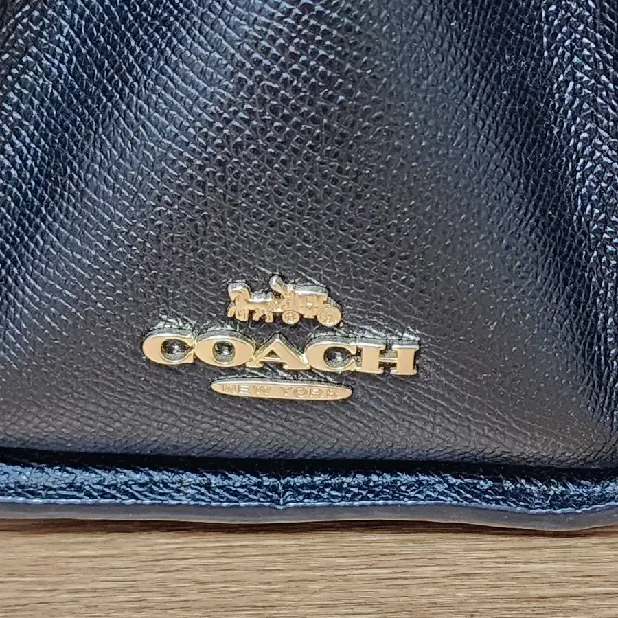 COACH 코치 크로스백