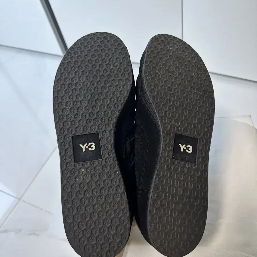 y3 가젤블랙 275size