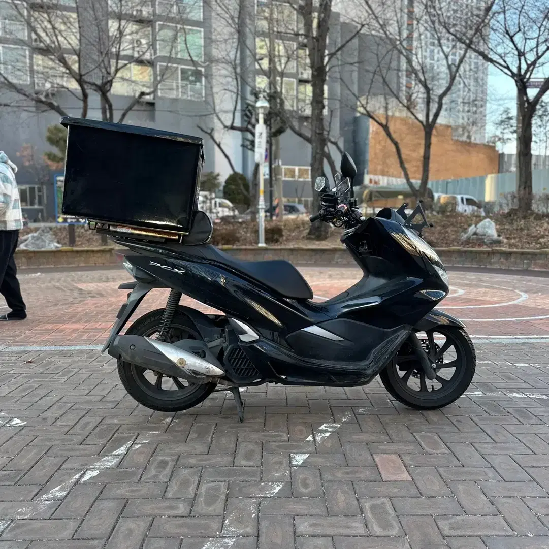 PCX125 20년식(배달세팅 완 싼가격) 판매합니다~