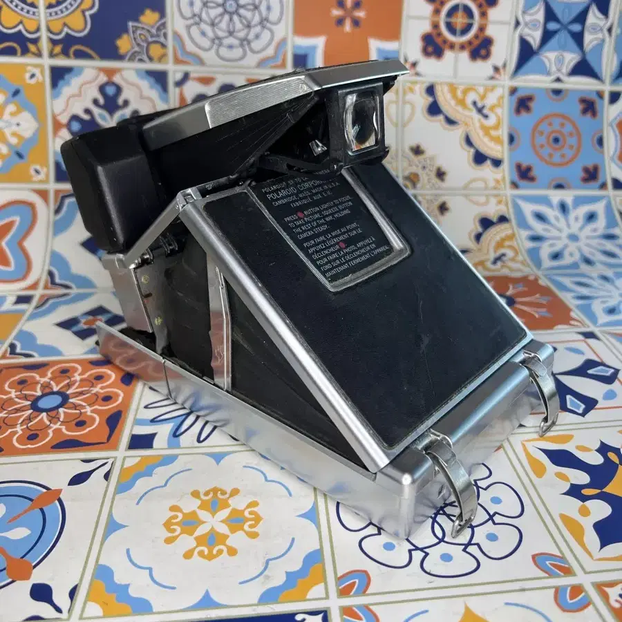 SX-70 sonar오토포커스 폴라로이드