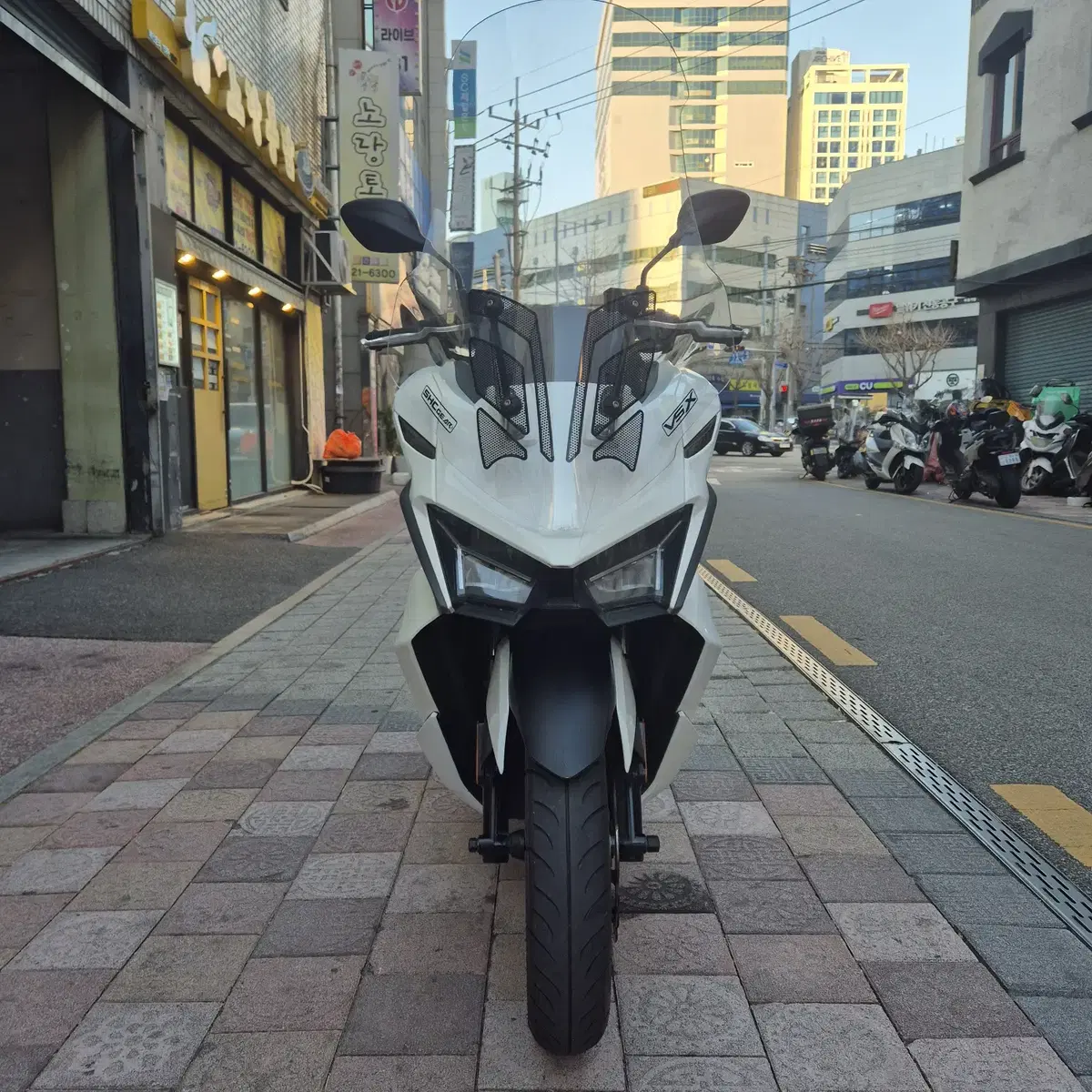 센터판 S급 SYM VSX125 판매합니다.