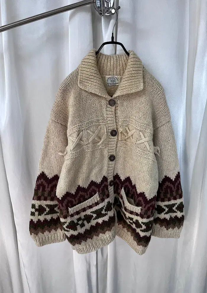 NATURAL COMFORTABLE wool cardigan