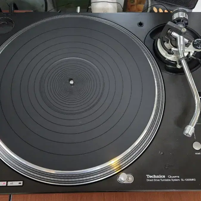 테크닉스, Technics 턴테이블 SL-1200mk5 블랙 팝니다