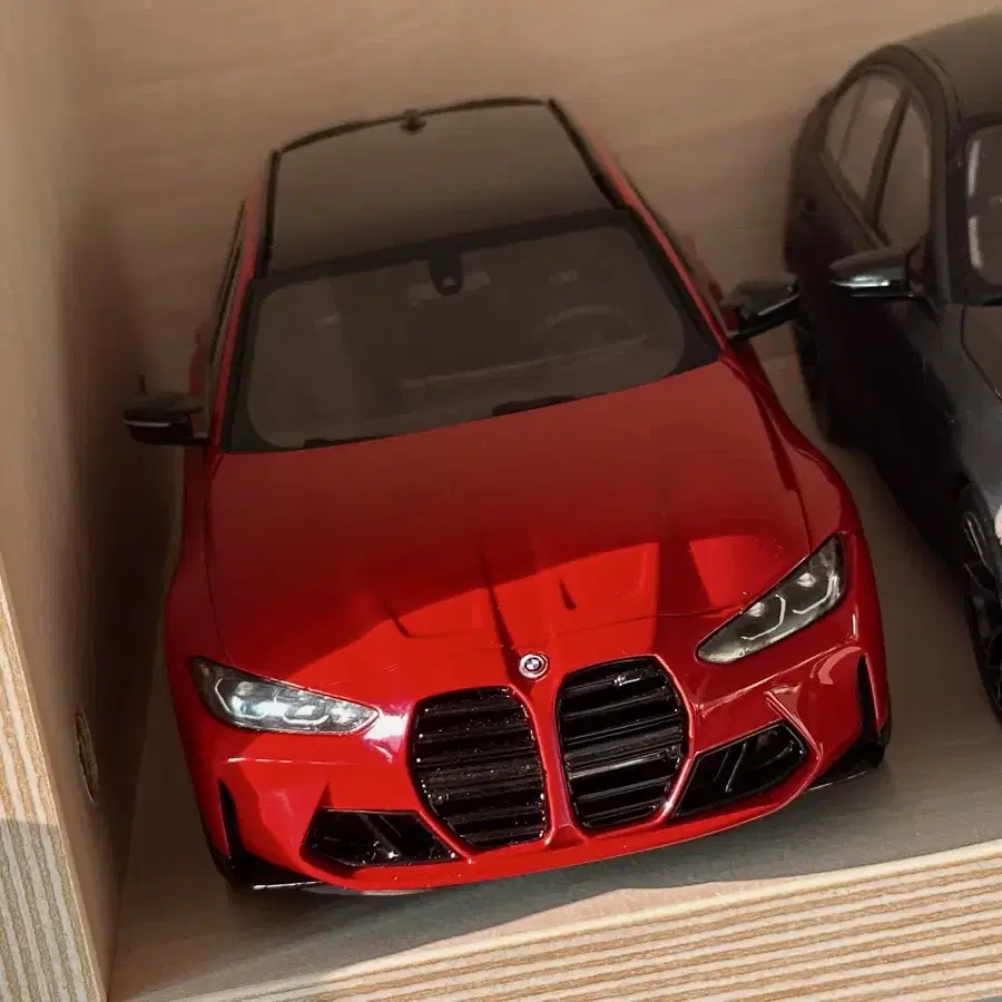 1:18 탑스피드 BMW G81 M3 컴페티션 투어링 레진 다이캐스트