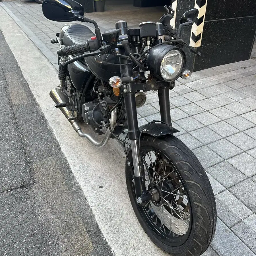 엘로이 헌터s 125cc 바이크