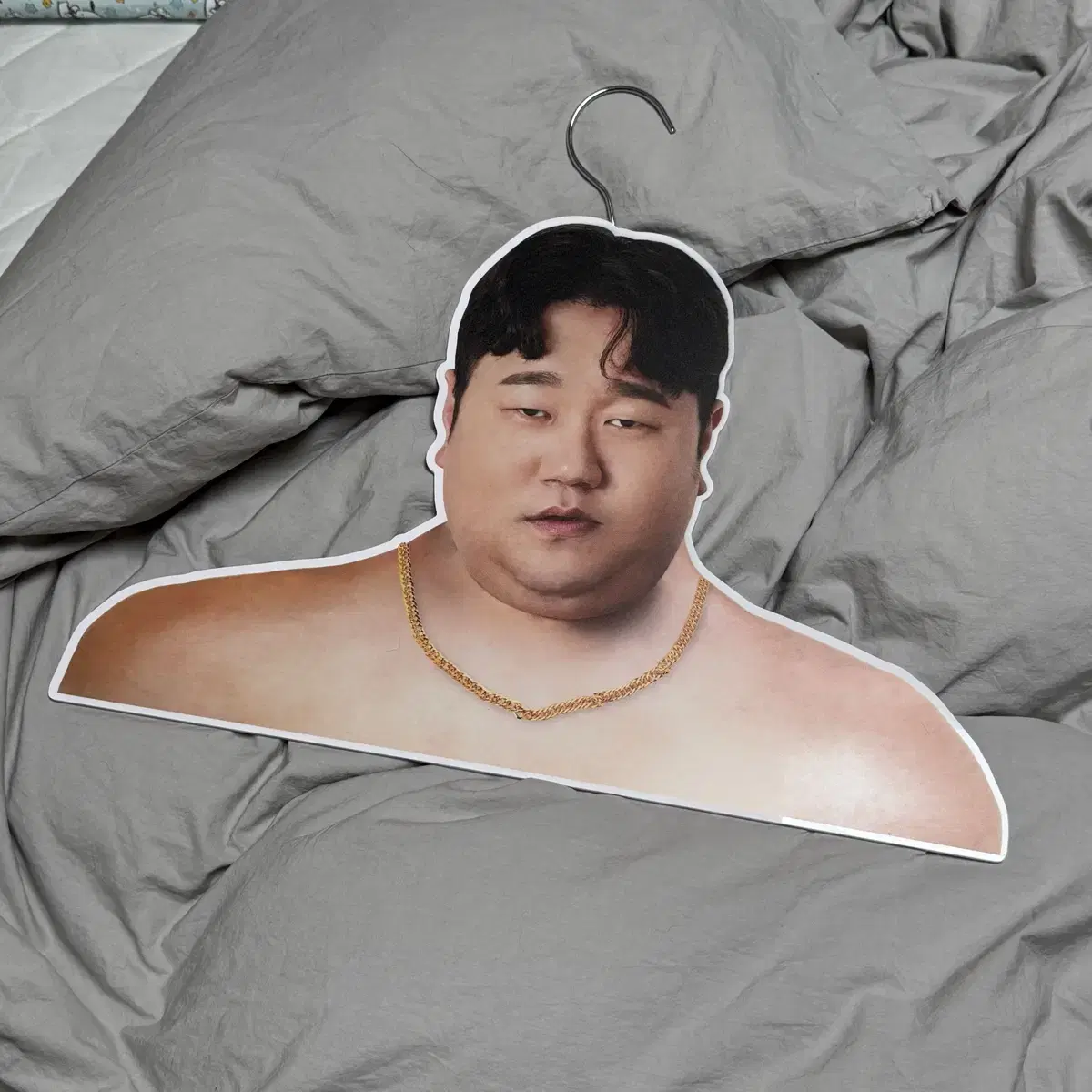 99대장 나선욱 문돼 옷걸이