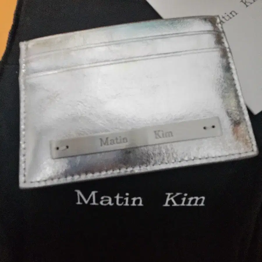 Matin Kim 카드지갑