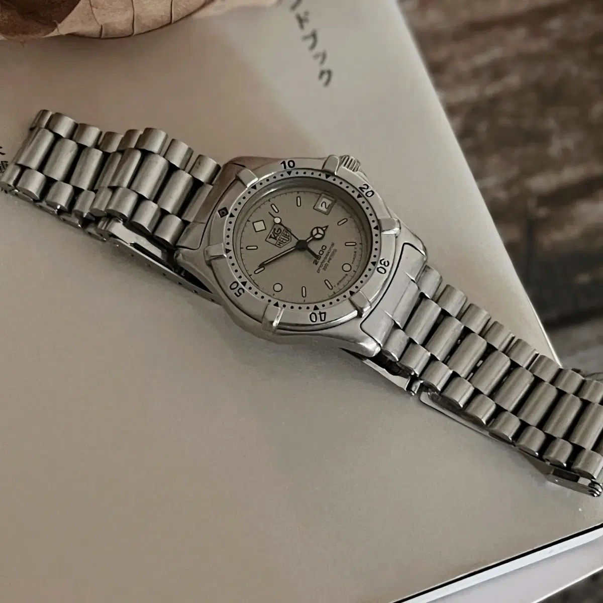 TAG Heuer 태그호이어 프로페셔널 2000 (남여공용)