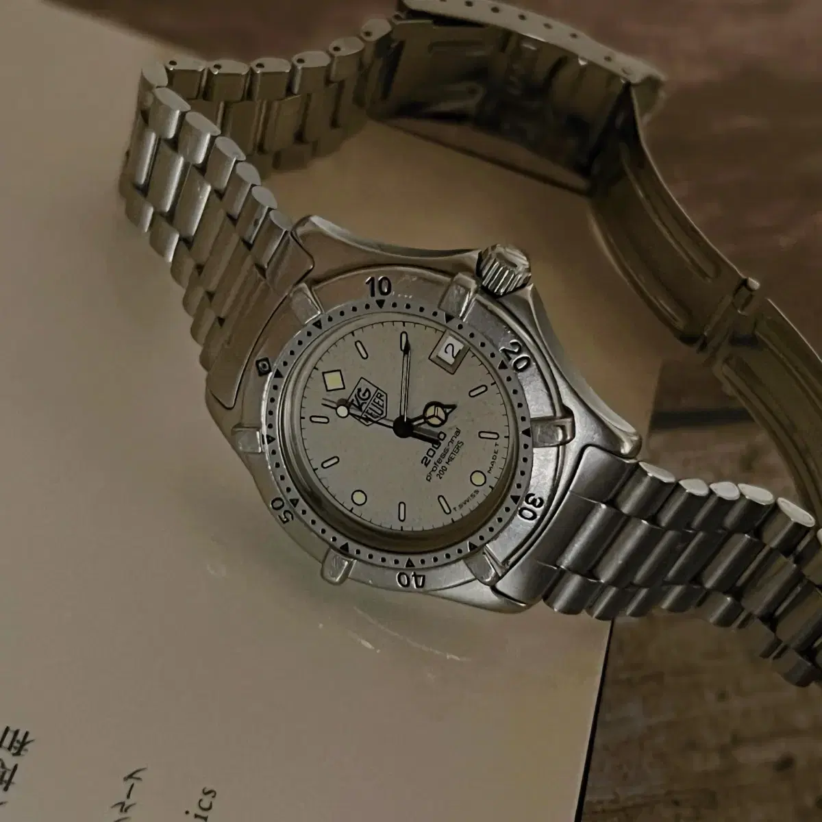 TAG Heuer 태그호이어 프로페셔널 2000 (남여공용)