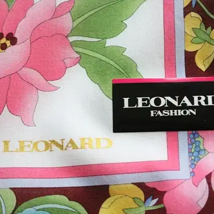 LEONARD FASHION 레오나르드 big사이즈 레이스 손수건 새제품