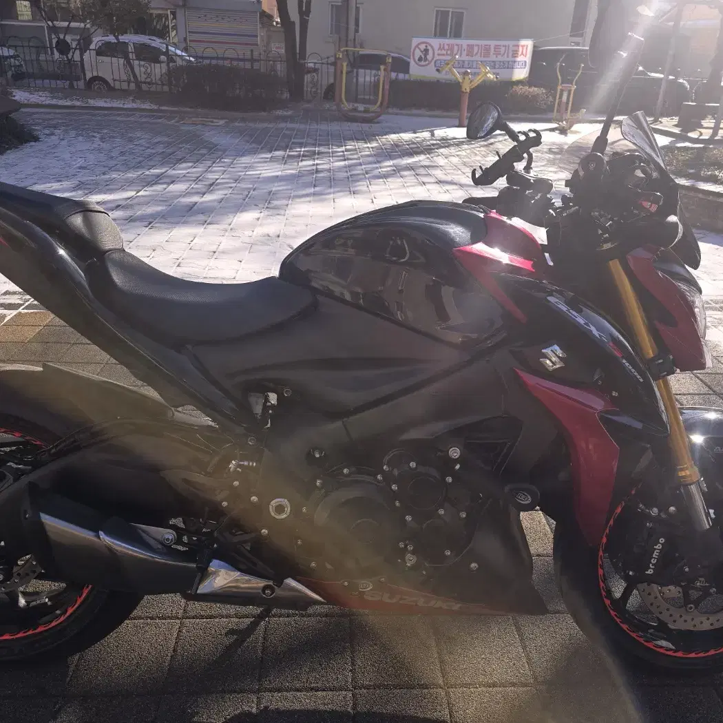 스즈끼 GSX s1000 18년식