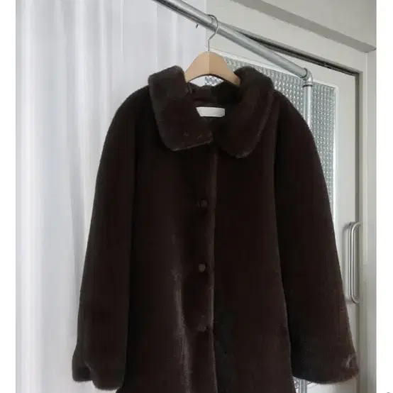 모크 mok grandma brown fur coat 퍼코트