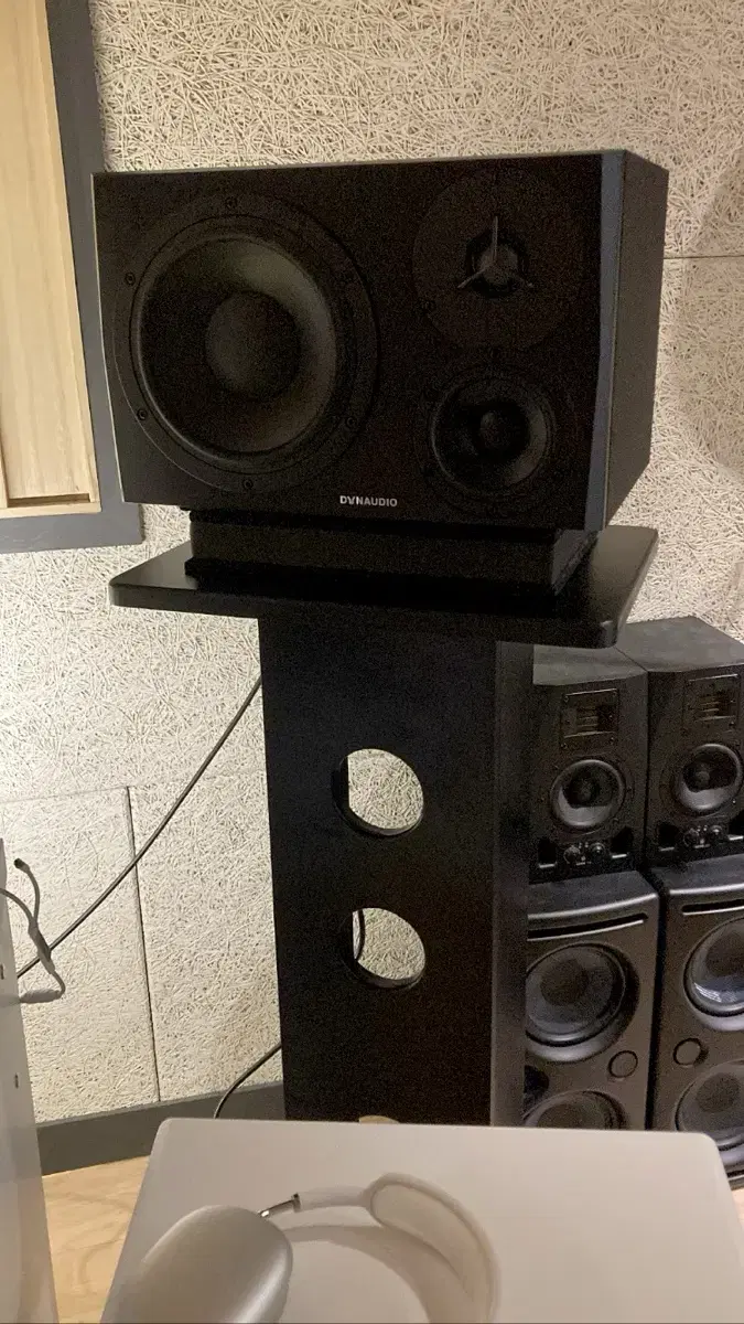 Dynaudio lyd48 다인오디오 lyd 48