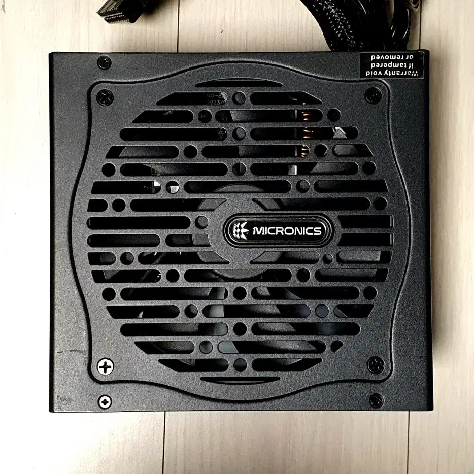 마이크로닉스 풀체인지 600w ATX 3.1 파워 서플라이