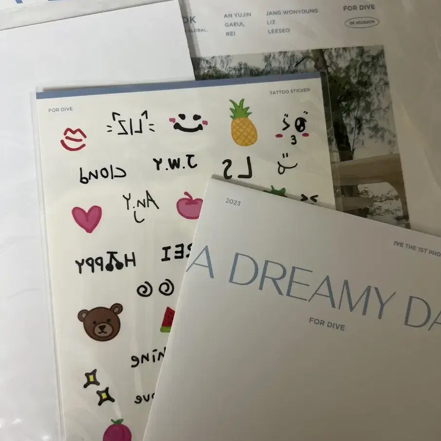 아이브 여름포토북 a dreamy day 가을유진레이서원영리즈