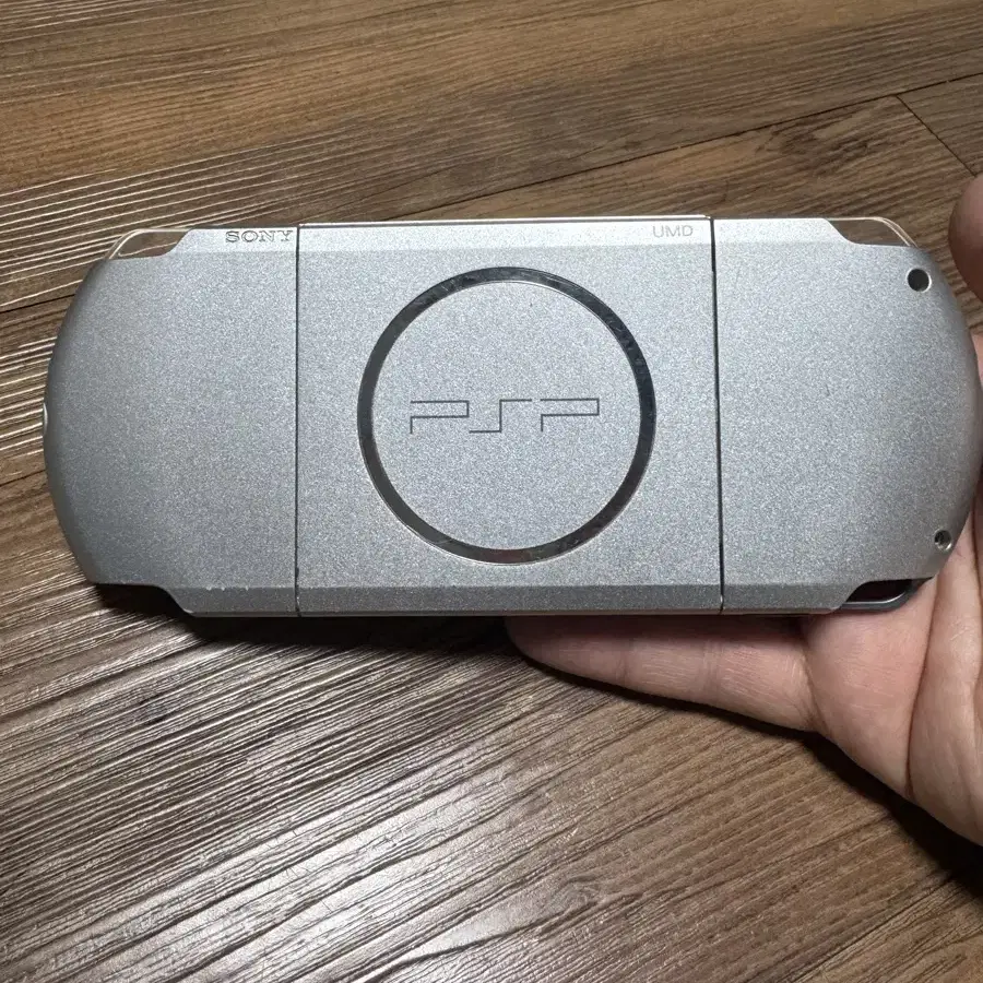 psp 3005 정발 실버