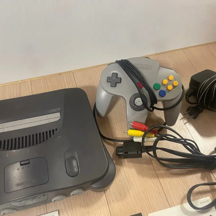 (북미판) Nintendo 64 닌텐도 64 게임 컨트롤러 본체 세트