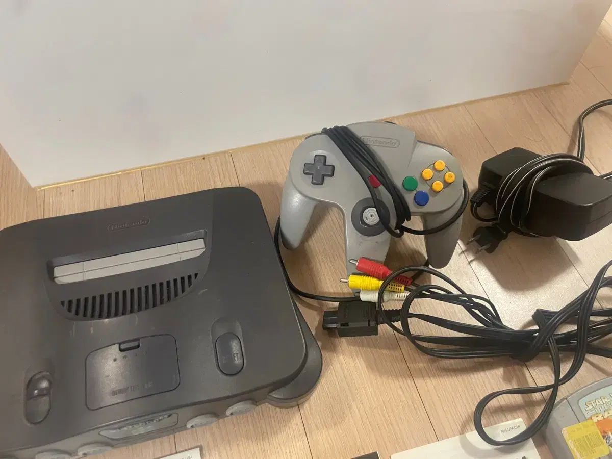 (북미판) Nintendo 64 닌텐도 64 게임 컨트롤러 본체 세트