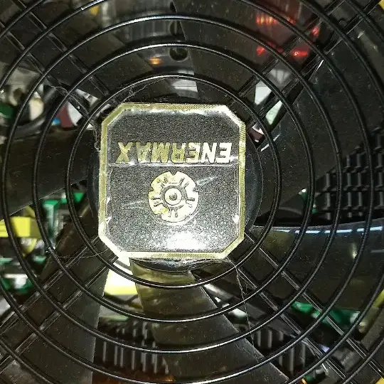 애너맥시 MAXREVO 1500와트 ATX파워 버퍼율 10%피크1650W