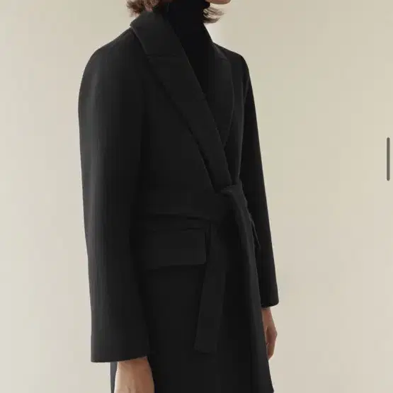 KLEAN Classic belted wool coat - Black