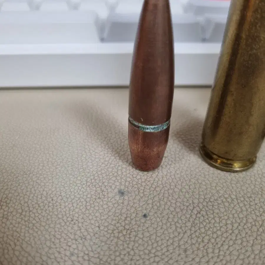 20mm발칸,50bmg 모형탄입니다.(일괄)