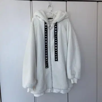 REFLEM 토끼 귀 플리스 자켓 화이트