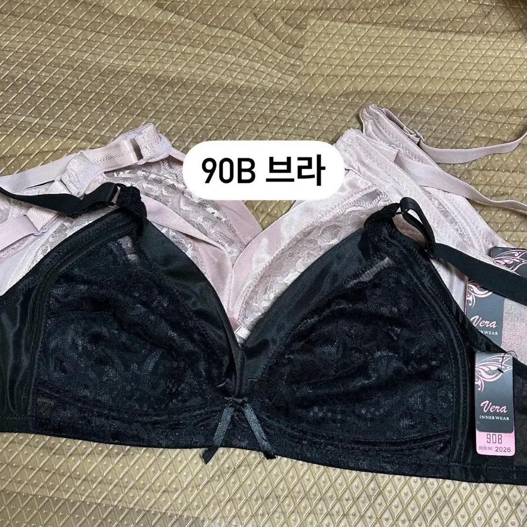 새상품 일괄) 90B 브라 여성 속옷 언더웨어 판매