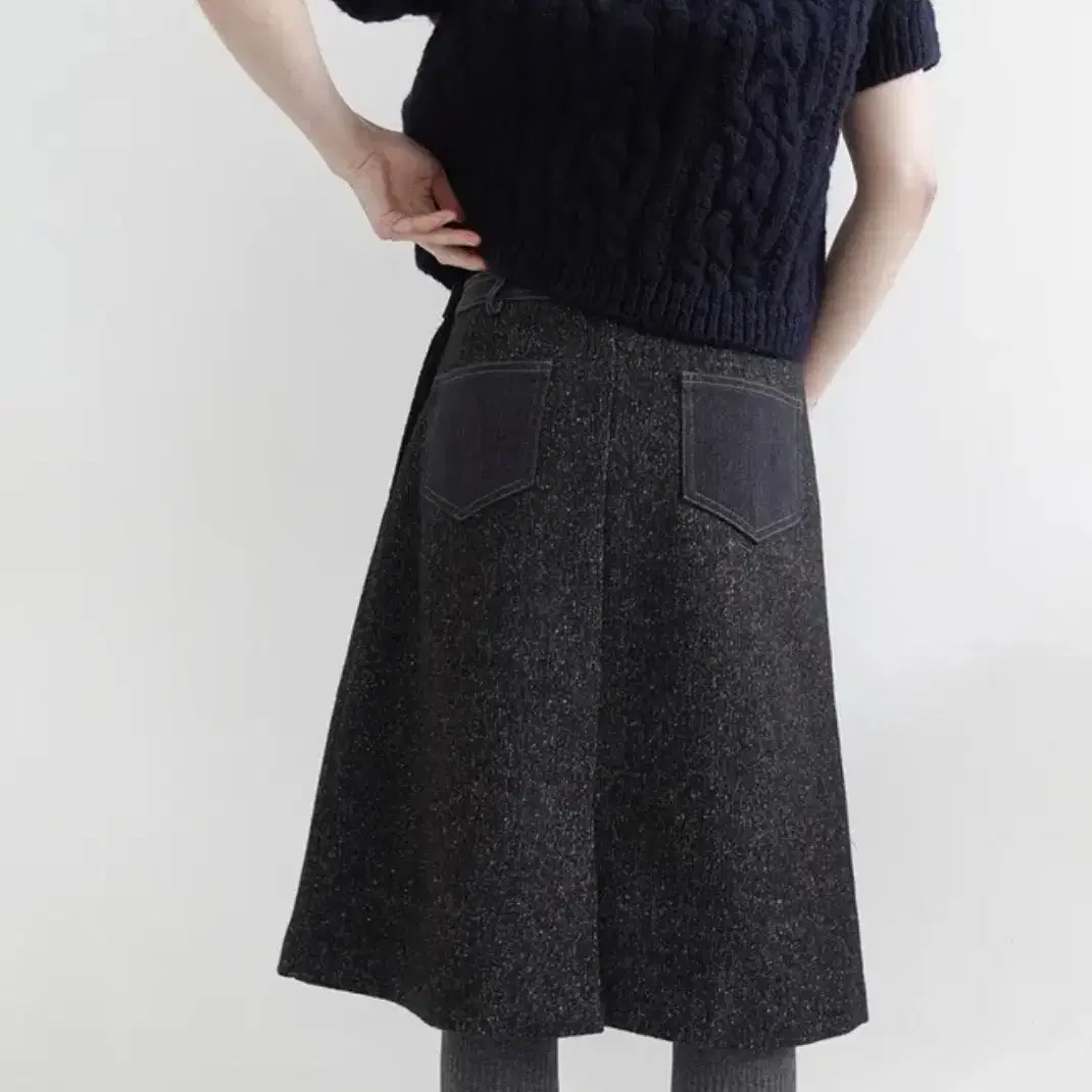 [새상품] 모크 m.o.k wool grain skirt M