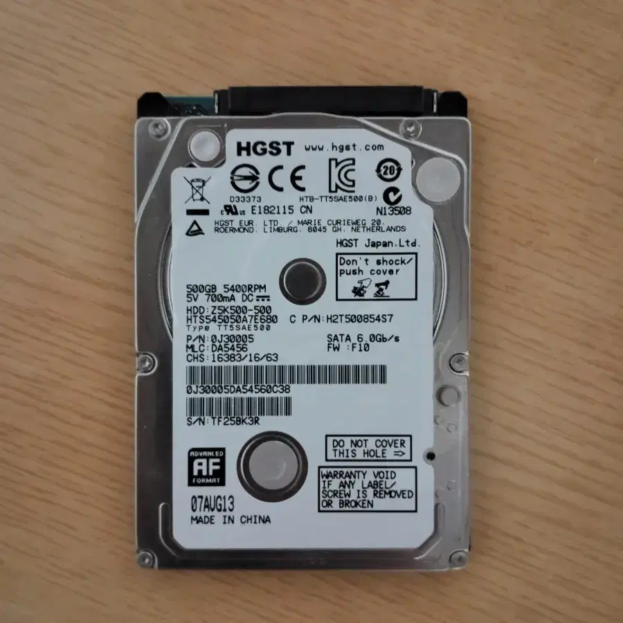 씨게이트 500G  3.5 1개,HGST 500G 2.5 1개/ 2개