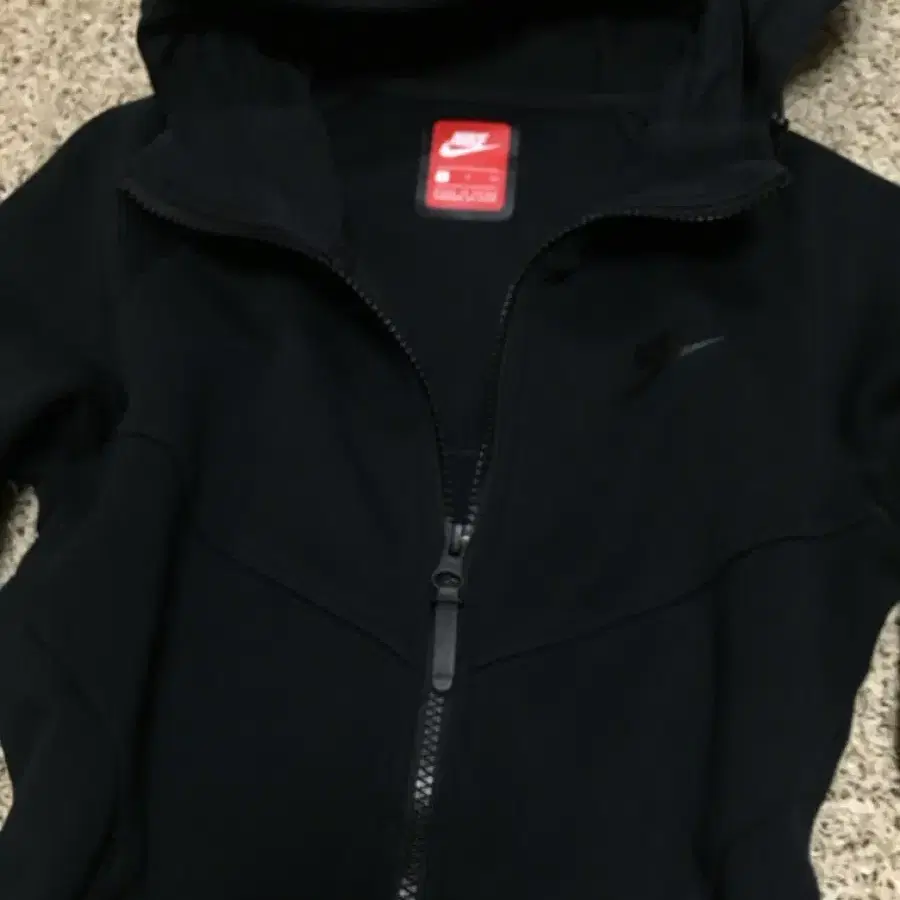 (착샷) Nike Women TechPack Hoodie Zip Up