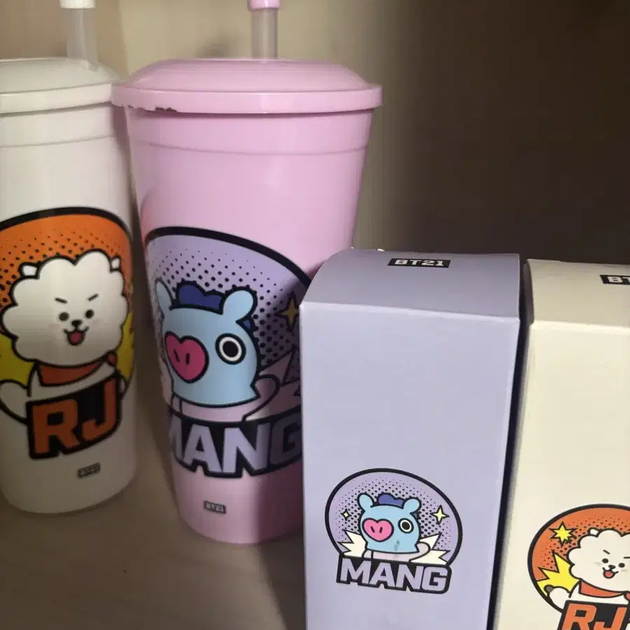 BT21 컵 판매