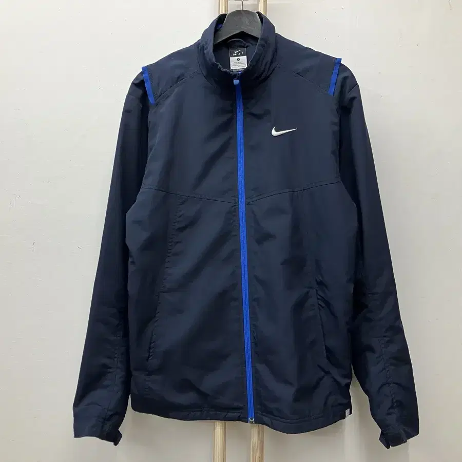 2 나이키(NIKE) 집업 L(100)