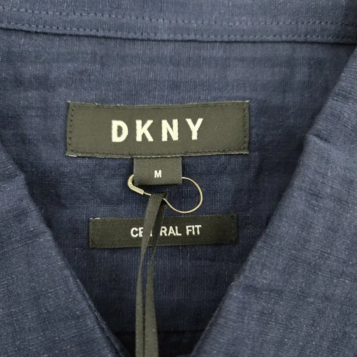 미사용품 DKNY 면+마소재 고급스런 셔츠  M