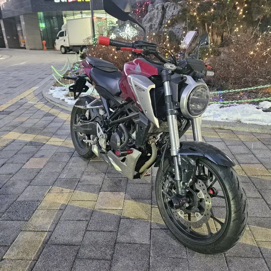 천안 평택 18년식 혼다 cb125r 상태양호한 바이크판매. 충청 경기