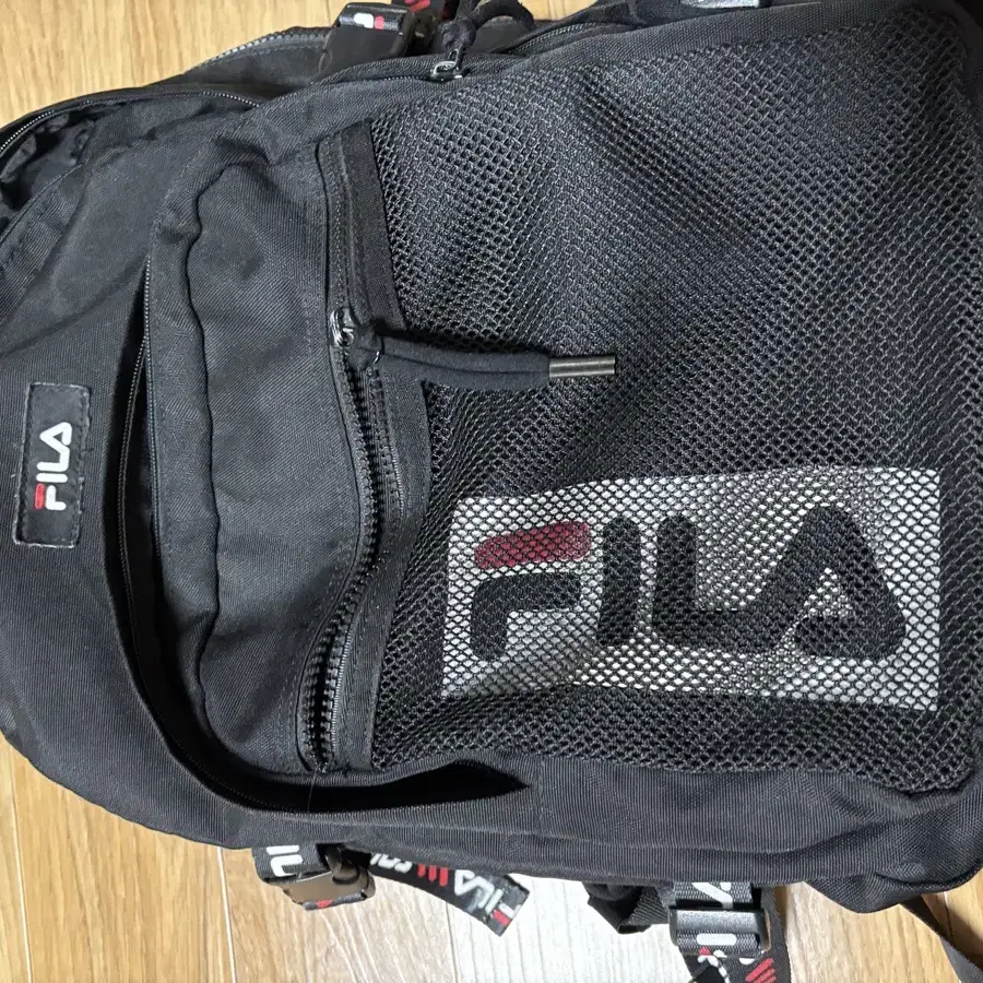 휠라 Fila 백팩 가방 팔아요