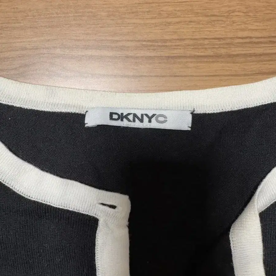 DKNY C 도나카란 블랙 가디건