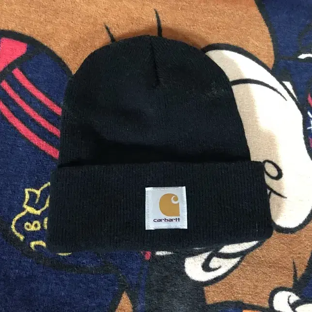 칼하트(carhartt)숏비니 블랙