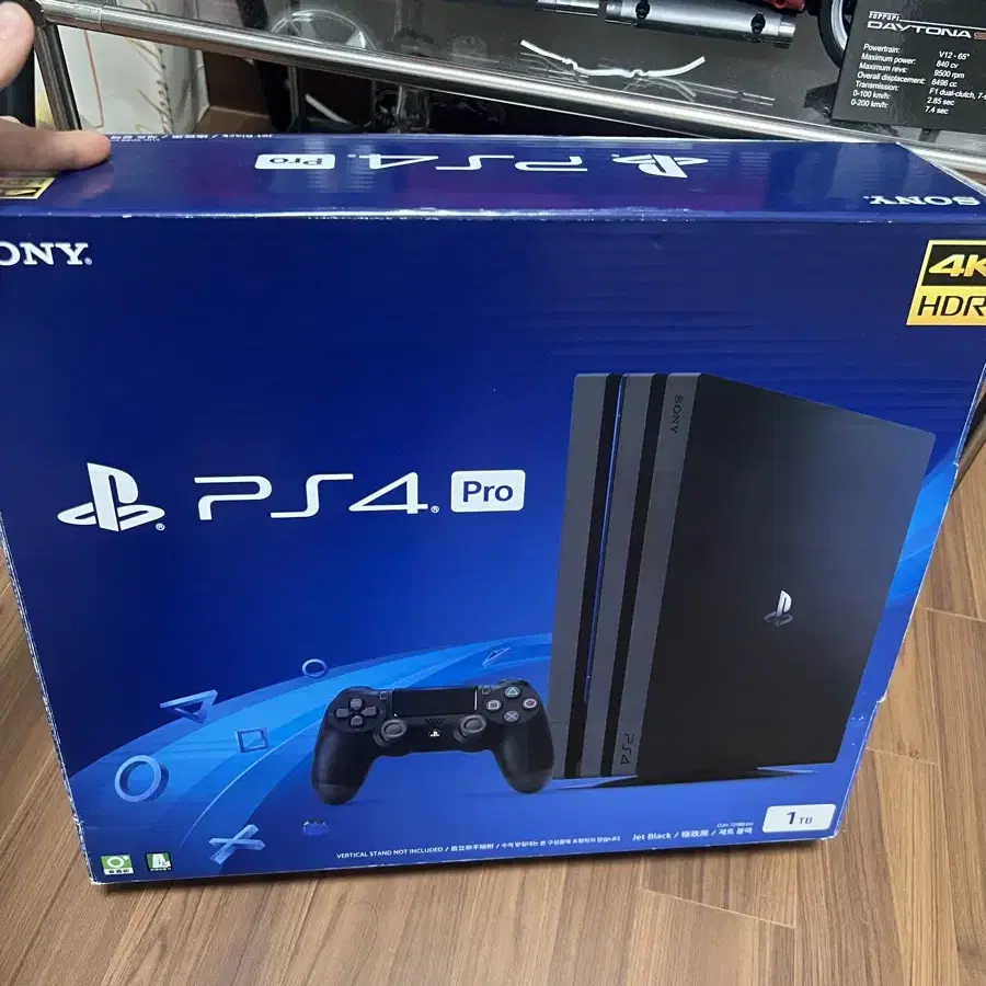 PS4 플스4프로 블랙 + 게임 5개