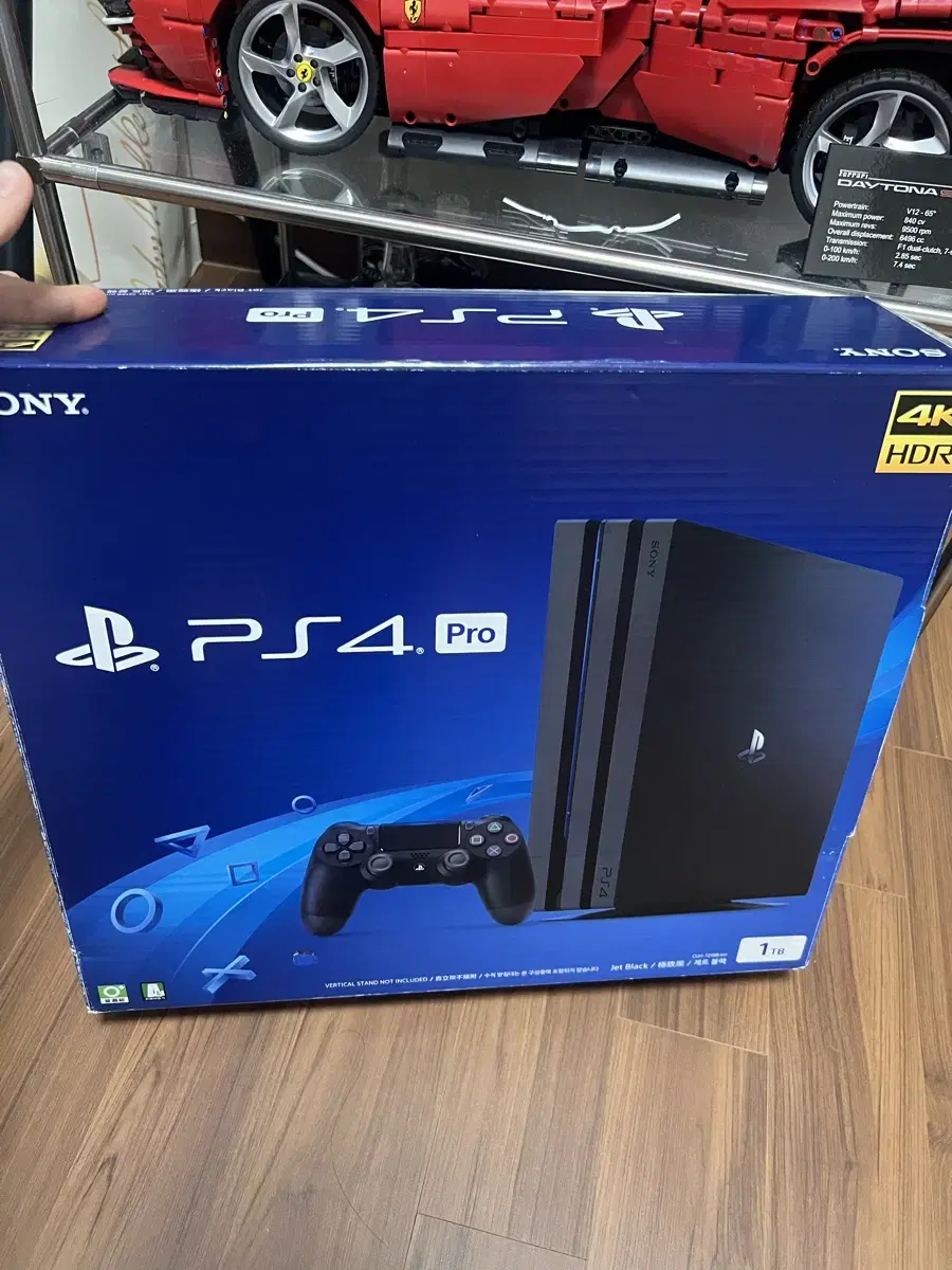 PS4 플스4프로 블랙 + 게임 5개