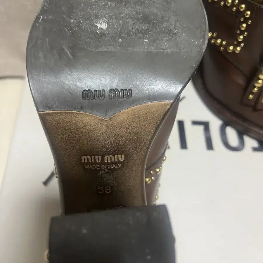 미우미우 힐 뮬 miu miu heel mules