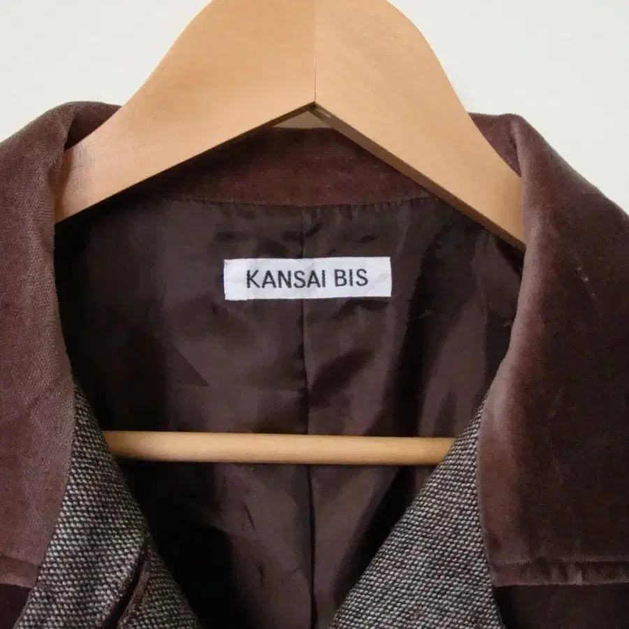 Kansai Bis Jaket