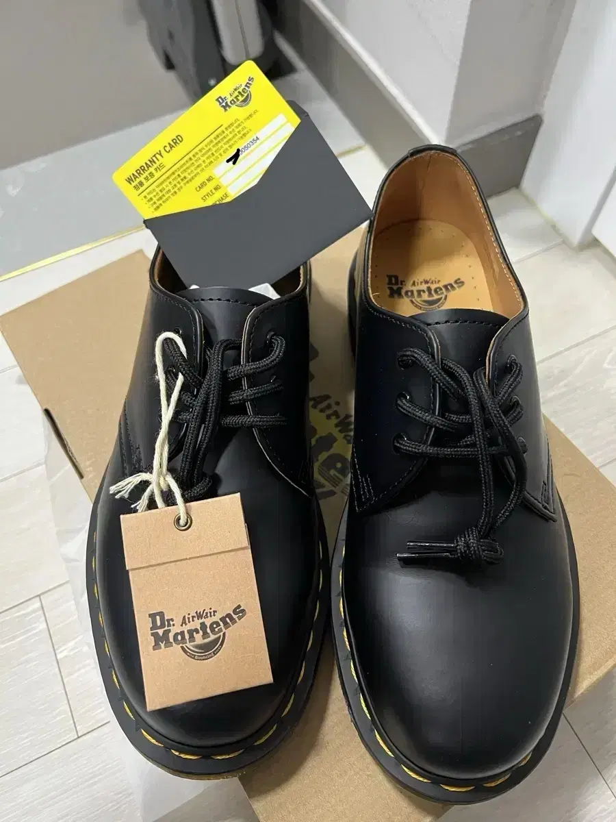 Dr. Martens 1461 Smooth Black 260 Size