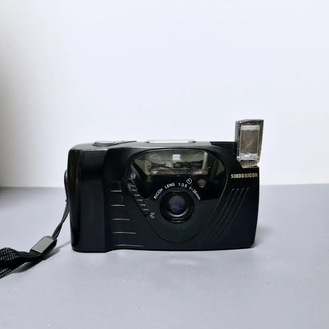 신도리코 RICOH  FF-9D 필름카메라