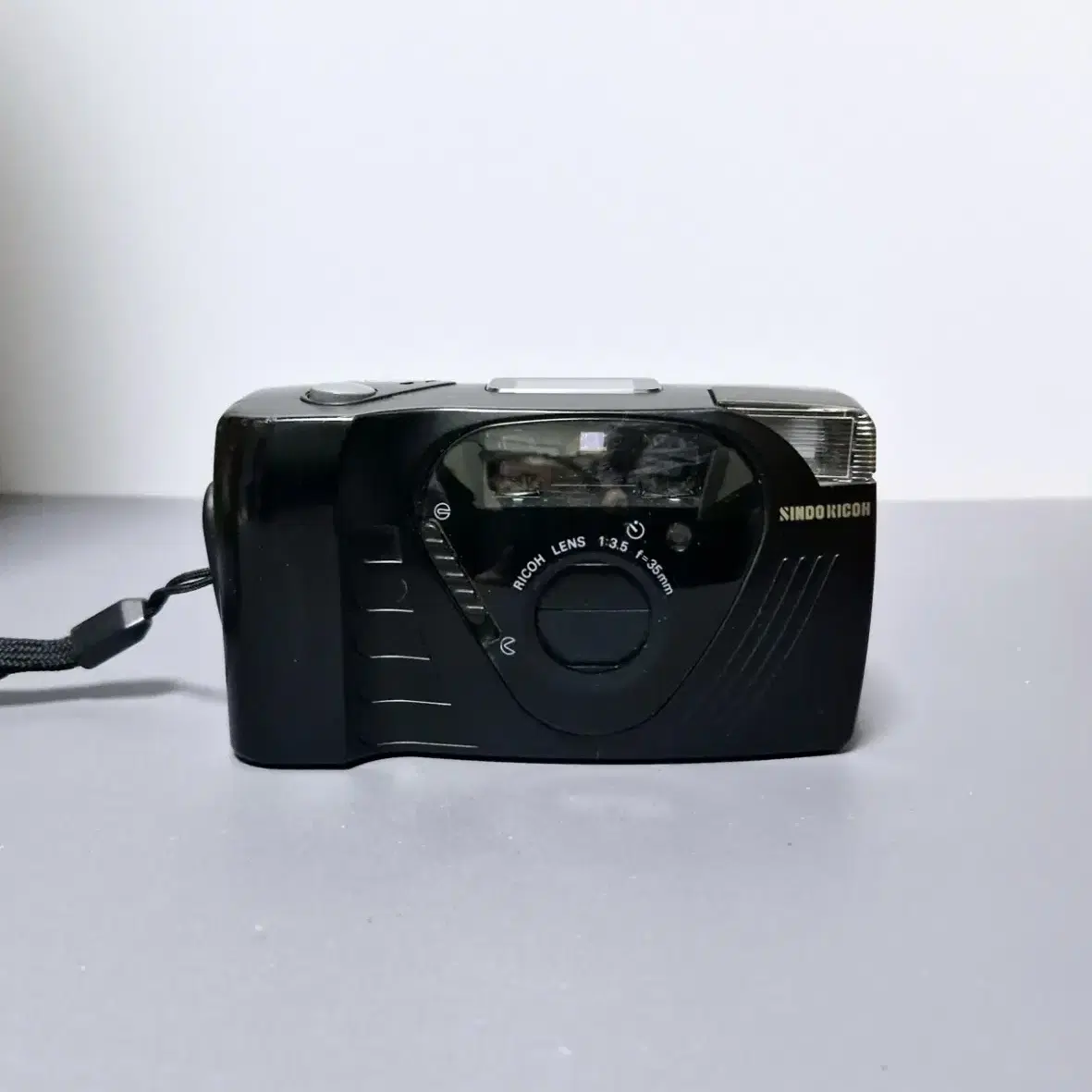 신도리코 RICOH  FF-9D 필름카메라